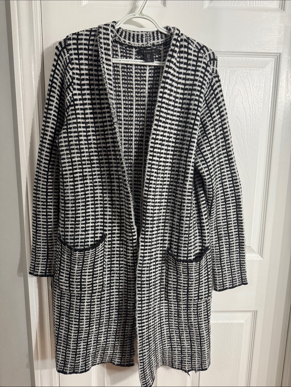 Tahari Black and White Open-Front Knit Cardigan